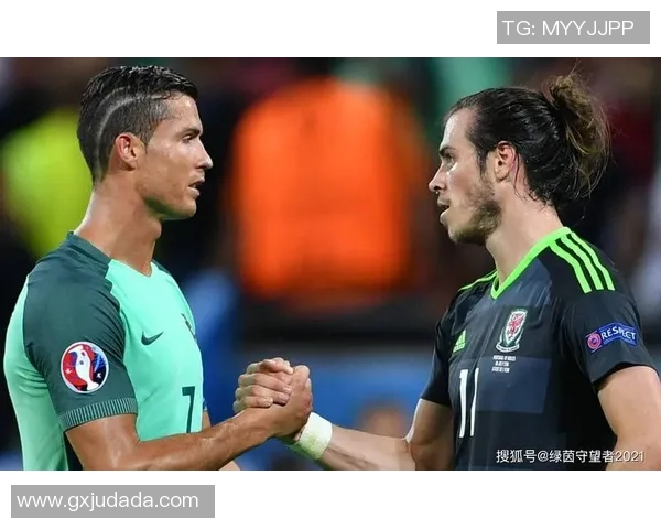 与足球明星交流的技巧与建议 如何与他们建立良好互动关系 与足球明星交流的技巧与建议 如何与他们建立良好互动关系