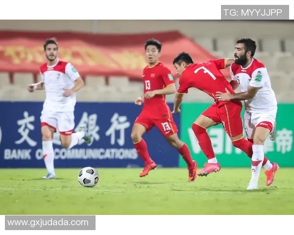 世界顶级球星观赏中国足球精彩瞬间，畅谈未来发展潜力与挑战