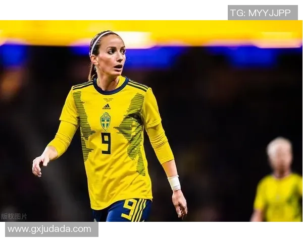 全球最火女足球星揭秘 她是如何成为世界足坛新风向标的