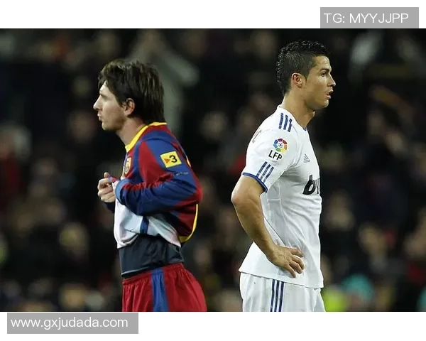 全球足球巨星汇总盘点 从梅西到C罗的巅峰之路与传奇成就 全球足球巨星汇总盘点 从梅西到C罗的巅峰之路与传奇成就