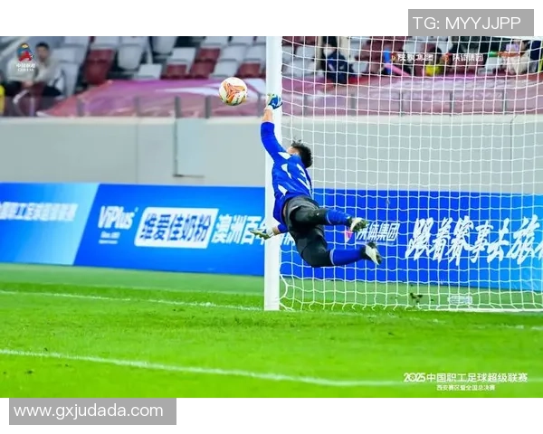 周心驰踢足球星球挑战赛精彩瞬间大曝光燃爆全场热血时刻回顾