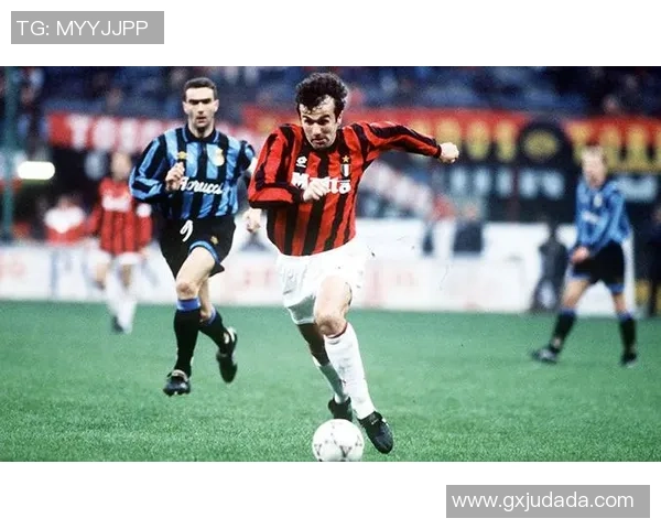 四川南充足球球星刘为崭露头角 力助球队走向辉煌的背后故事