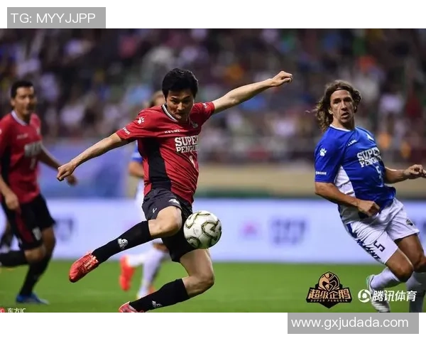 足球巨星携手广告热唱引爆全场激情与球迷互动狂欢